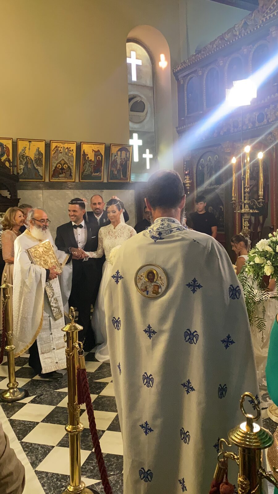 grLBUEETAO6i-IMG_6648